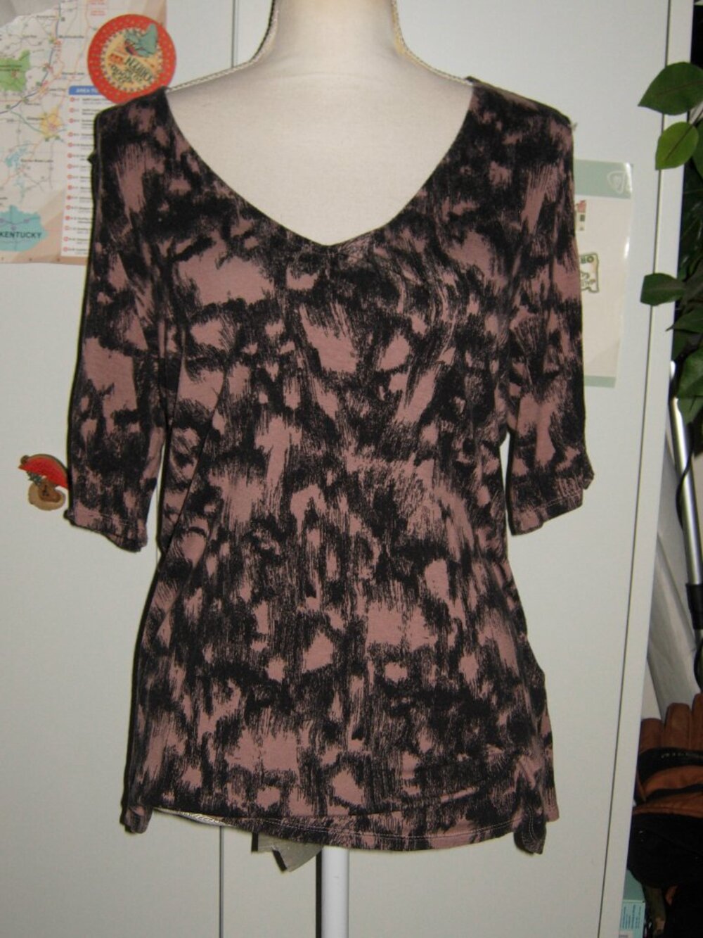 Rock & Republic Lattice Sleeve Top L